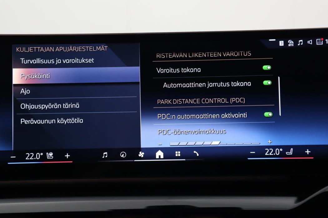 BMW i5 2024