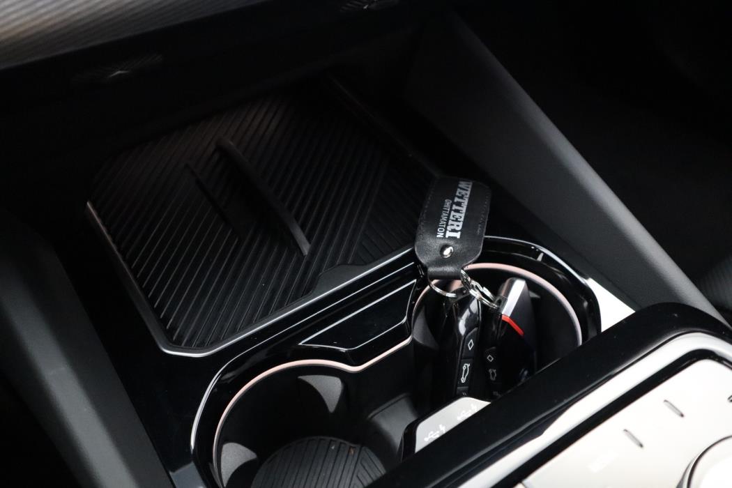 BMW i5 2024