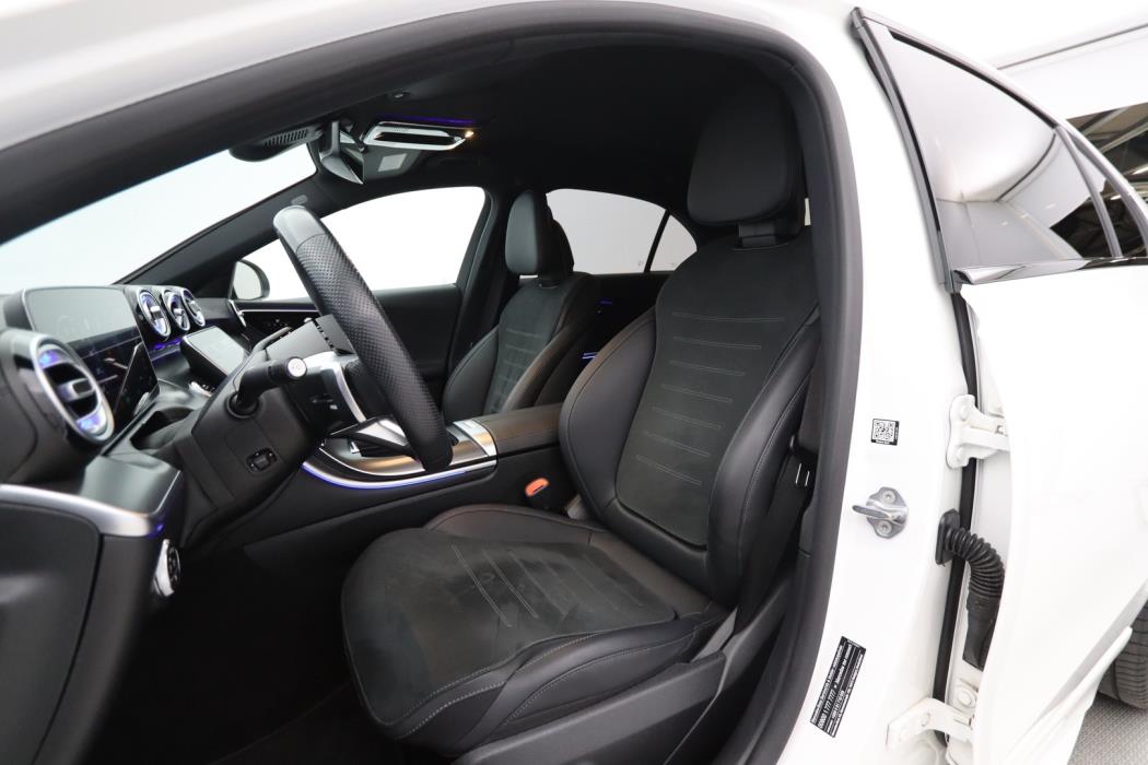 MERCEDES-BENZ C 2023