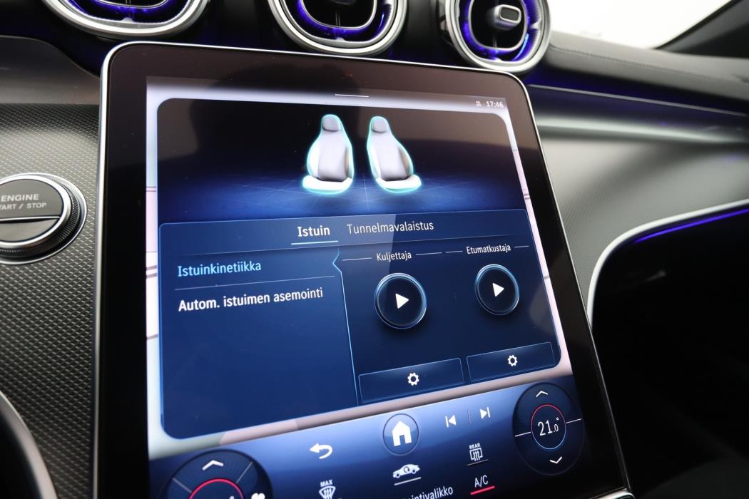 MERCEDES-BENZ C 2023