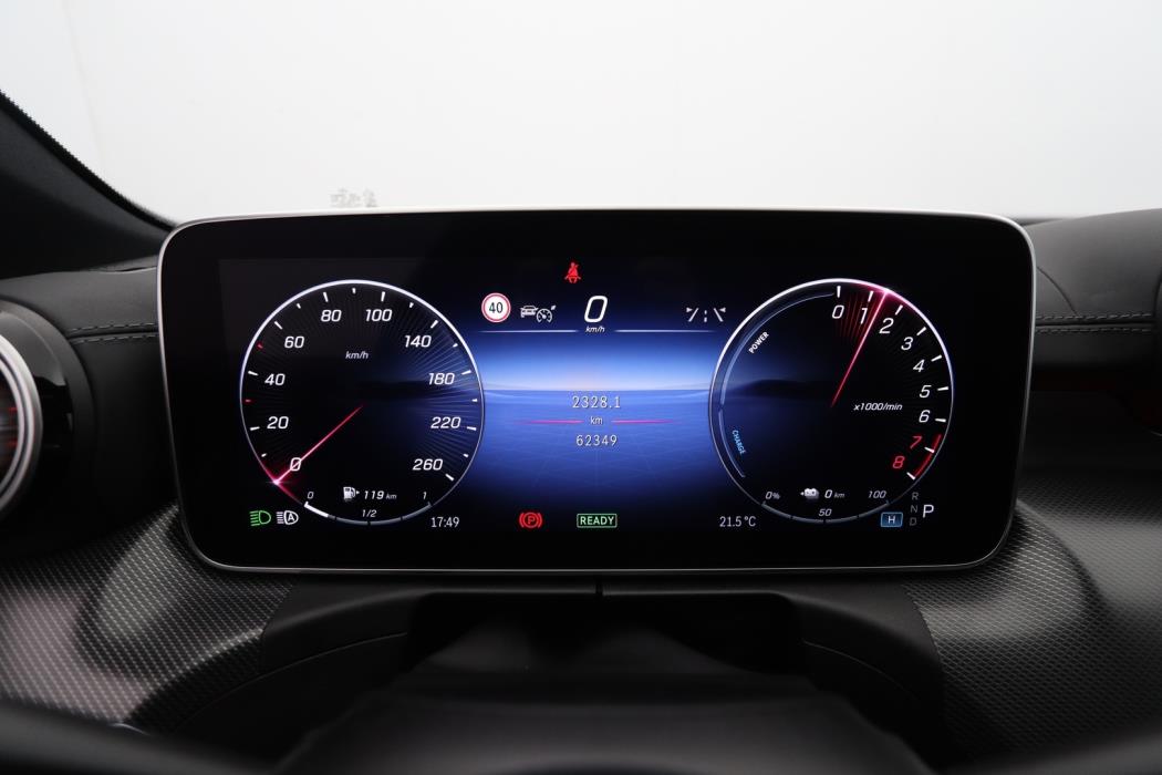 MERCEDES-BENZ C 2023