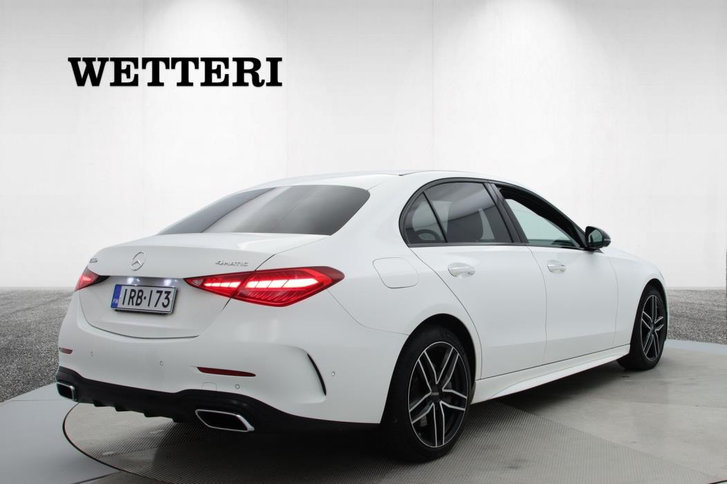 MERCEDES-BENZ C 2023