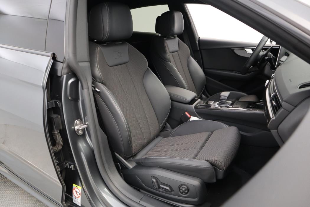 AUDI A5 2021