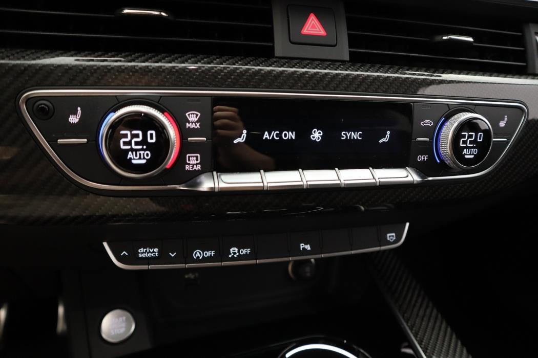 AUDI A5 2021