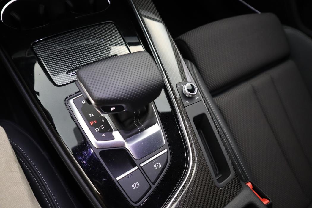 AUDI A5 2021