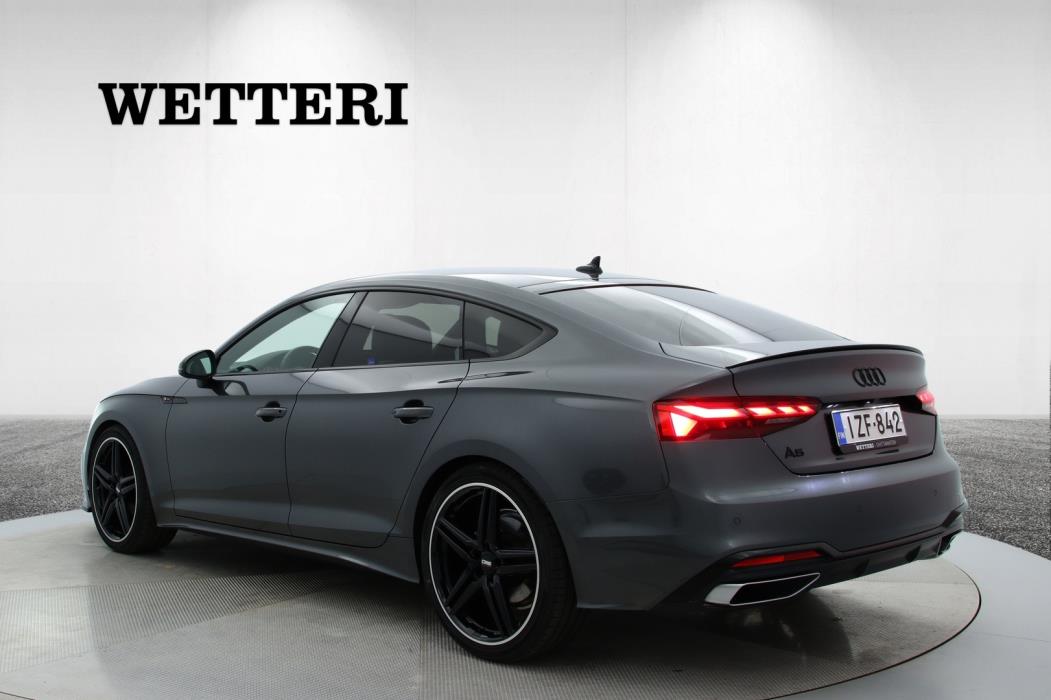 AUDI A5 2021