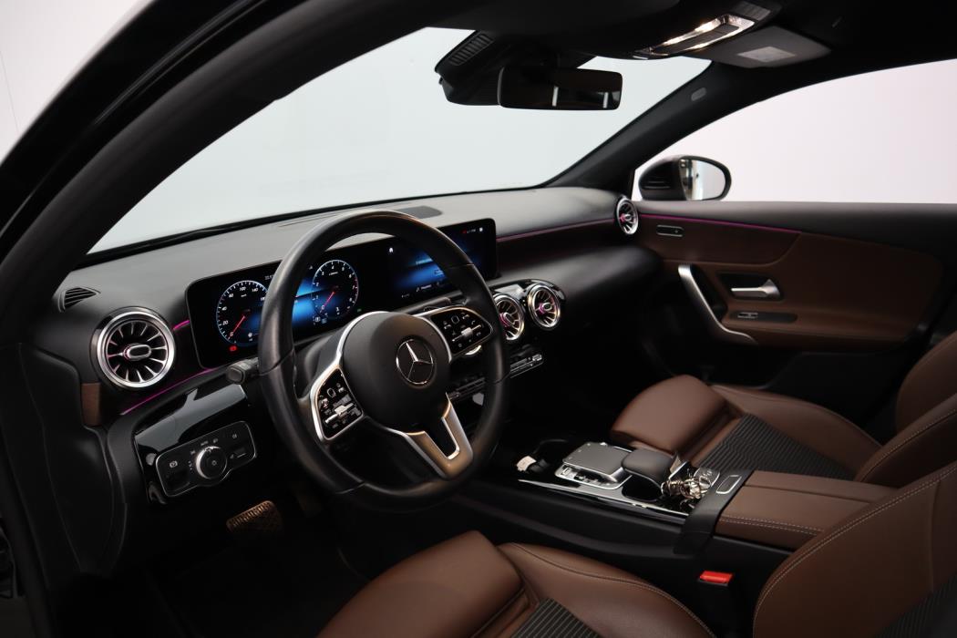 MERCEDES-BENZ A 2019