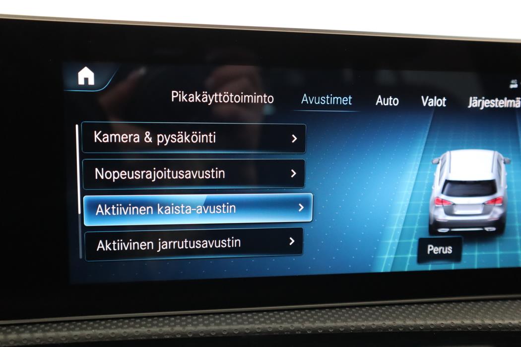 MERCEDES-BENZ A 2019