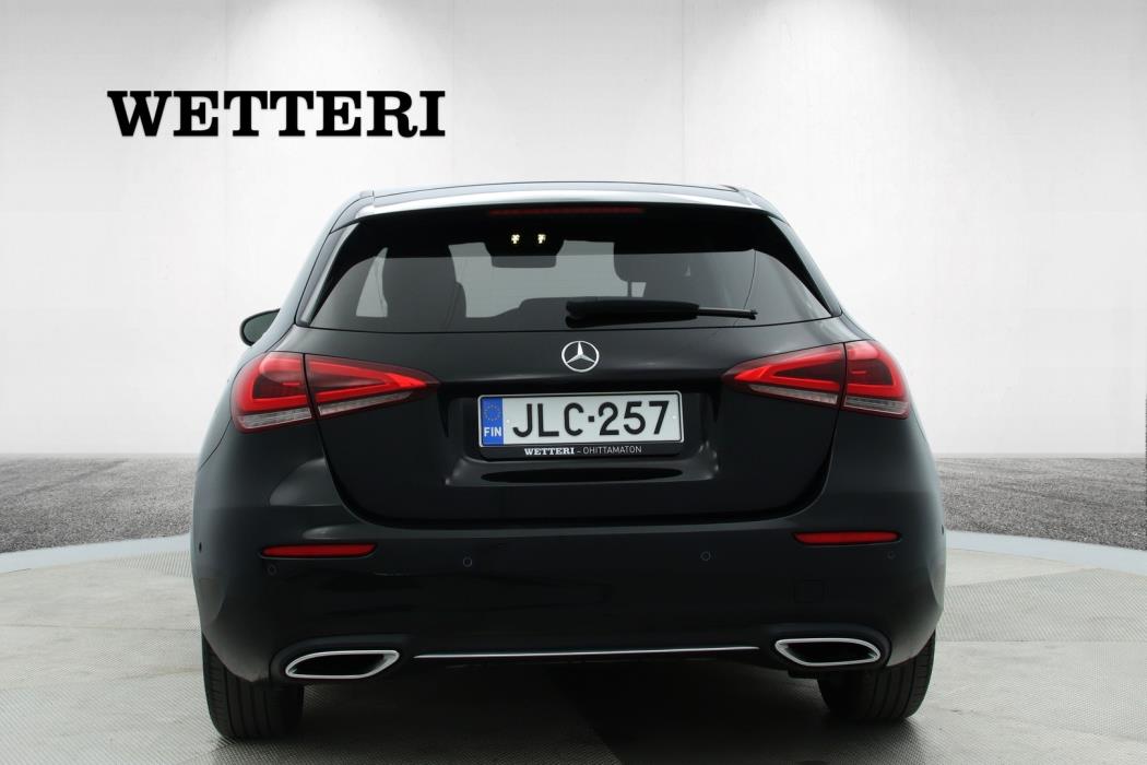 MERCEDES-BENZ A 2019