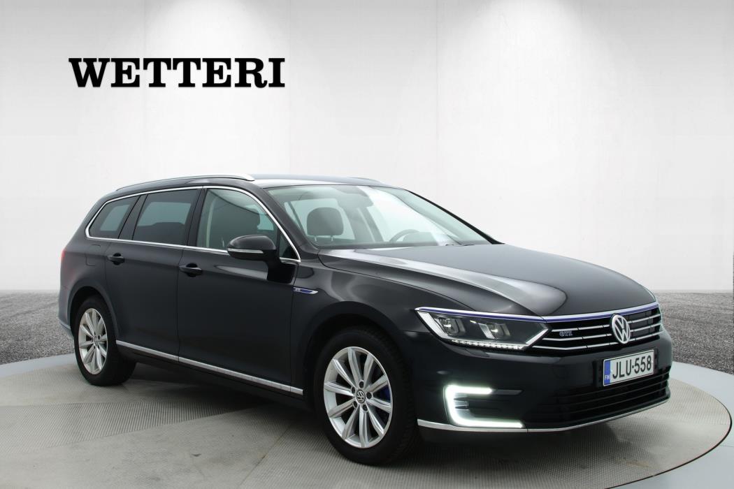 VOLKSWAGEN Passat 2016