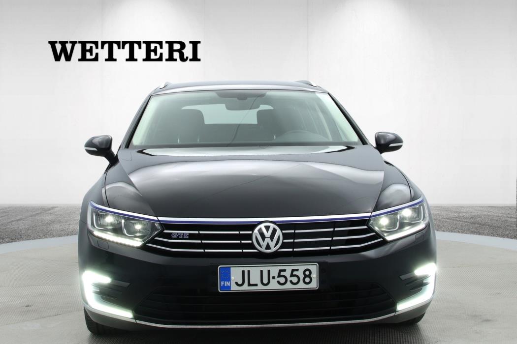 VOLKSWAGEN Passat 2016