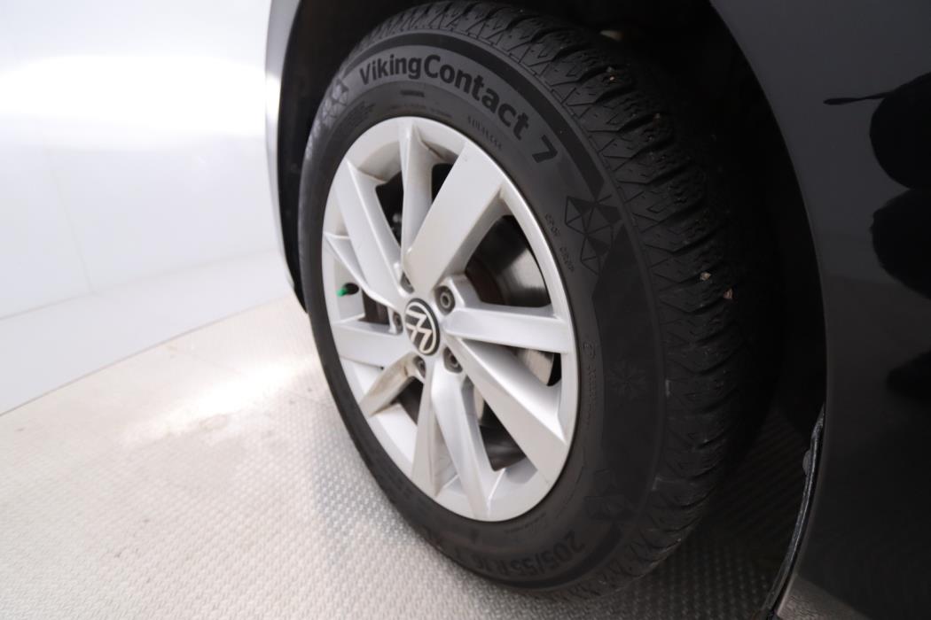 VOLKSWAGEN Golf 2021