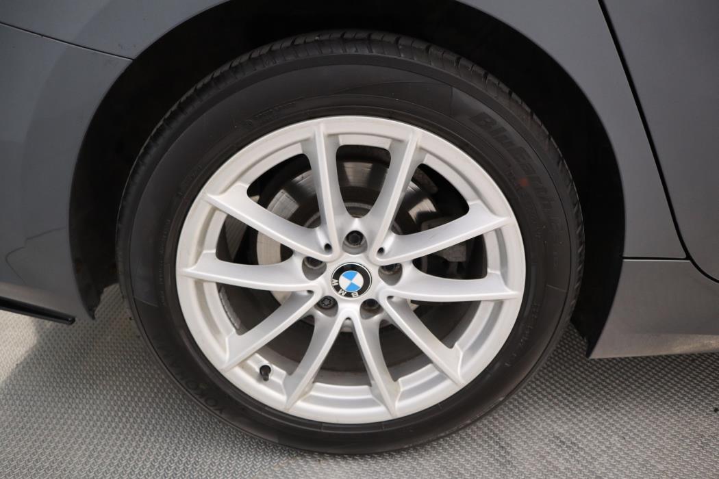 BMW 320 2021
