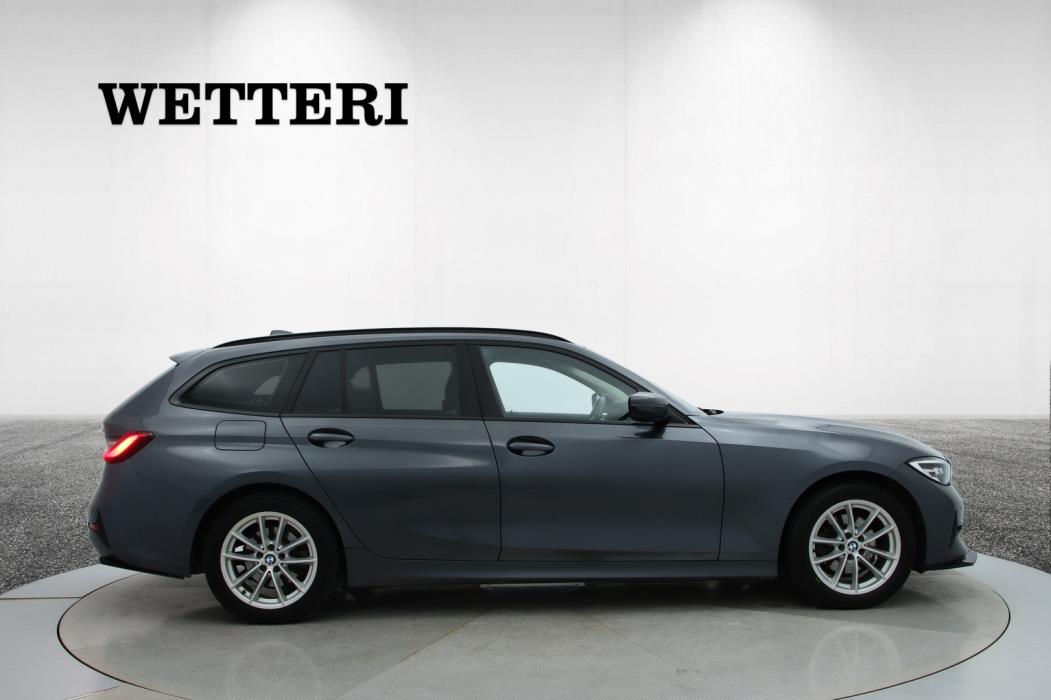BMW 320 2021
