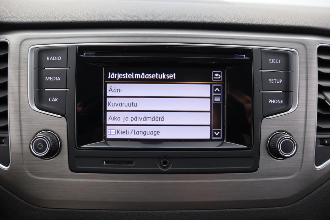 VOLKSWAGEN Golf Sportsvan 2016