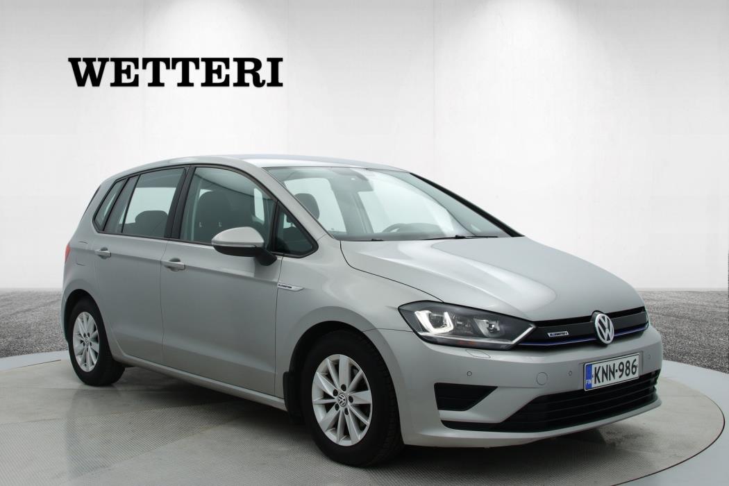 VOLKSWAGEN Golf Sportsvan 2016