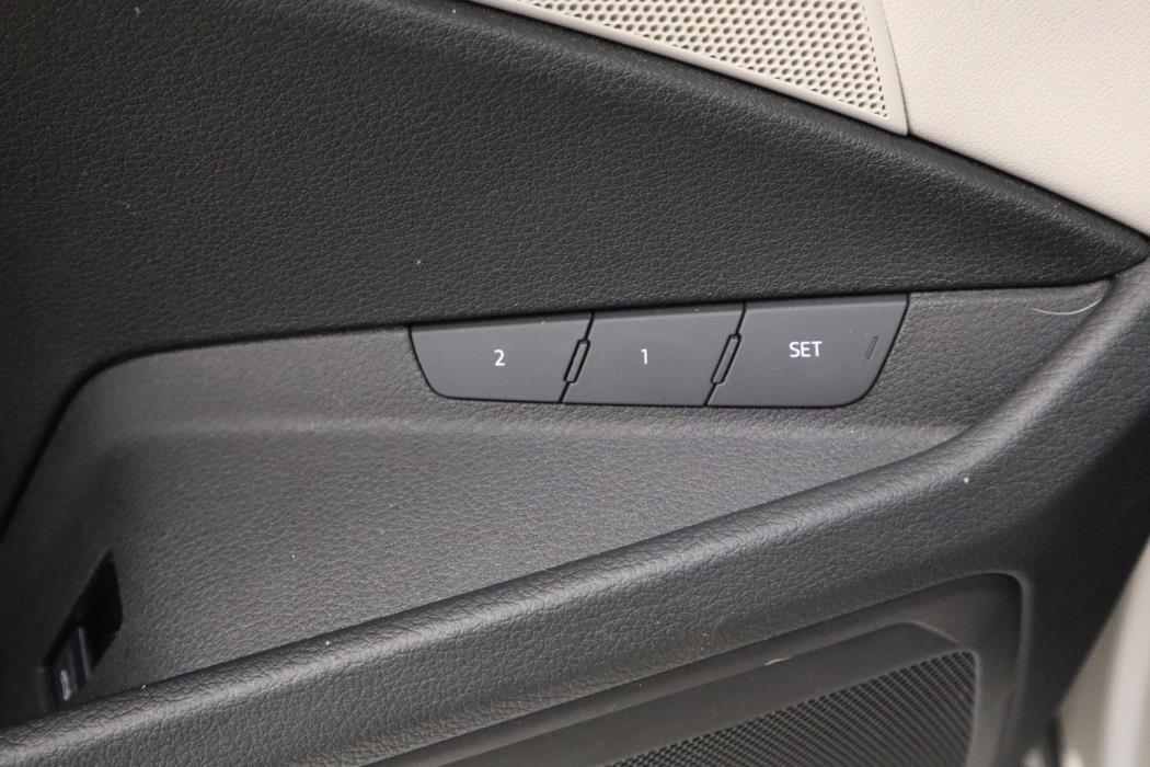 AUDI Q8 e-tron 2024