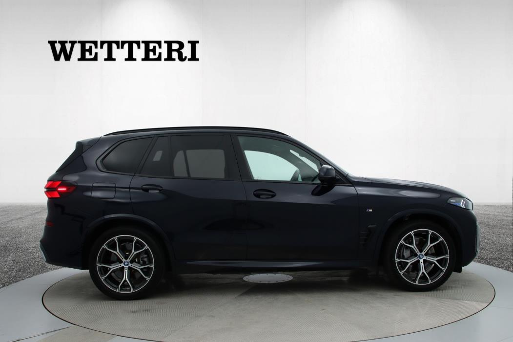 BMW X5 2025