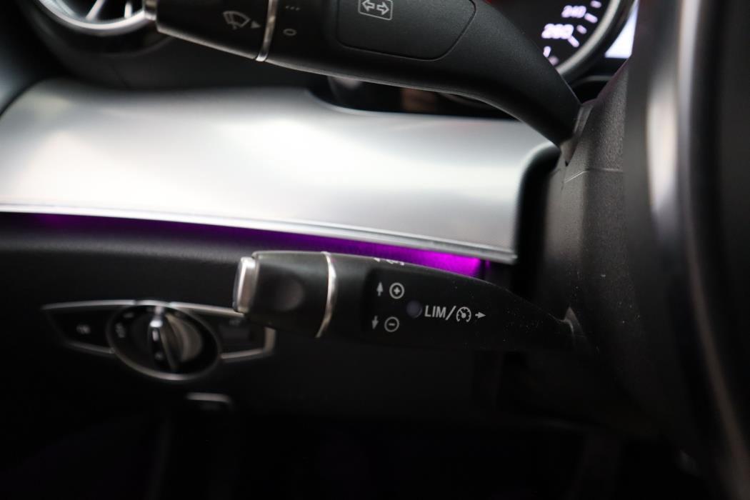 MERCEDES-BENZ E 2018