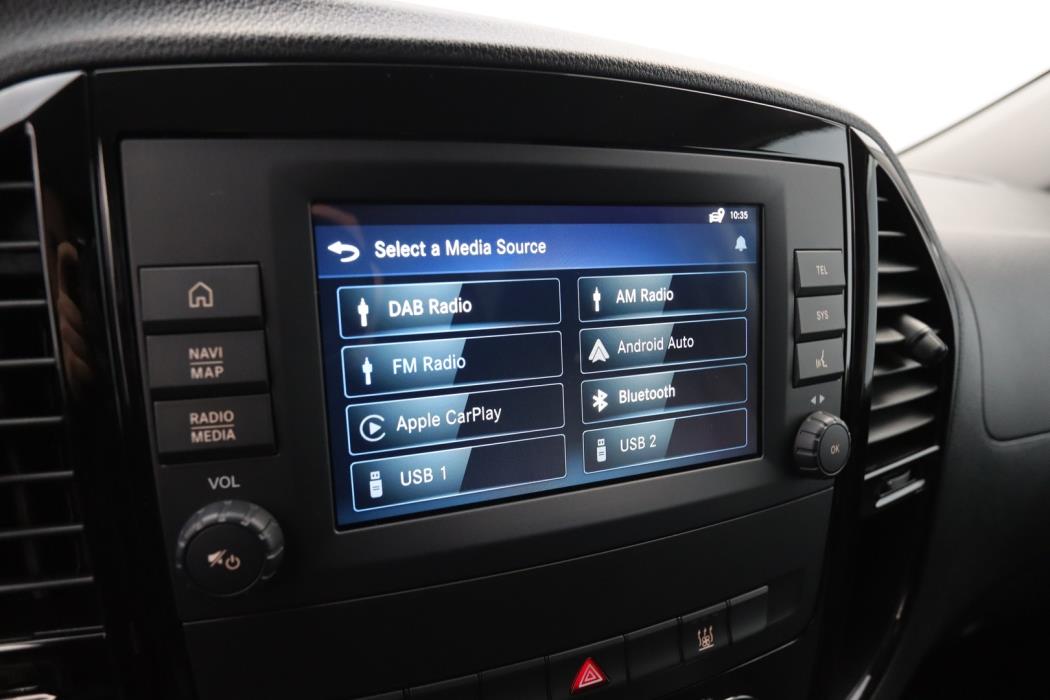 MERCEDES-BENZ Vito 2023