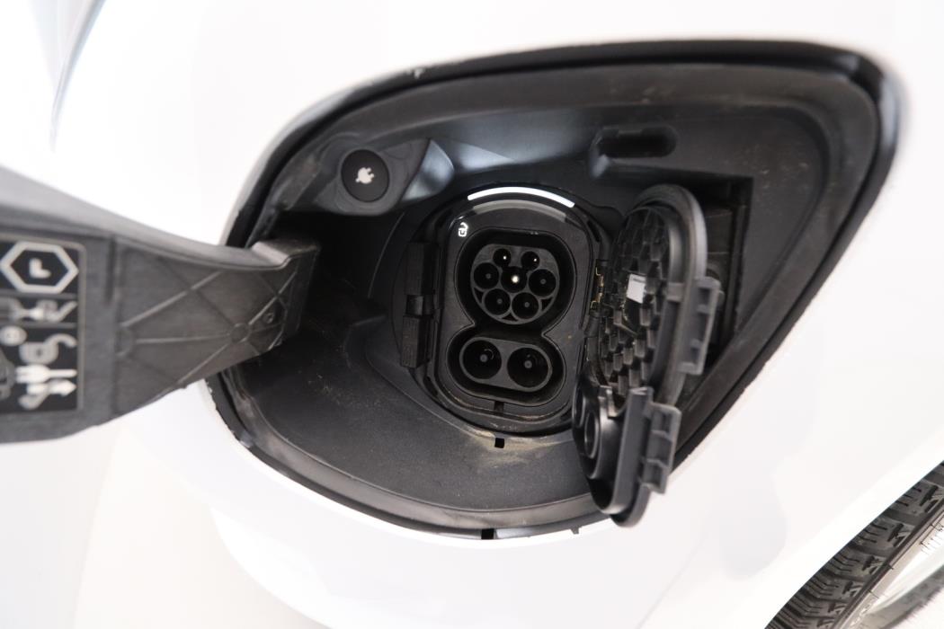 MERCEDES-BENZ Vito 2023