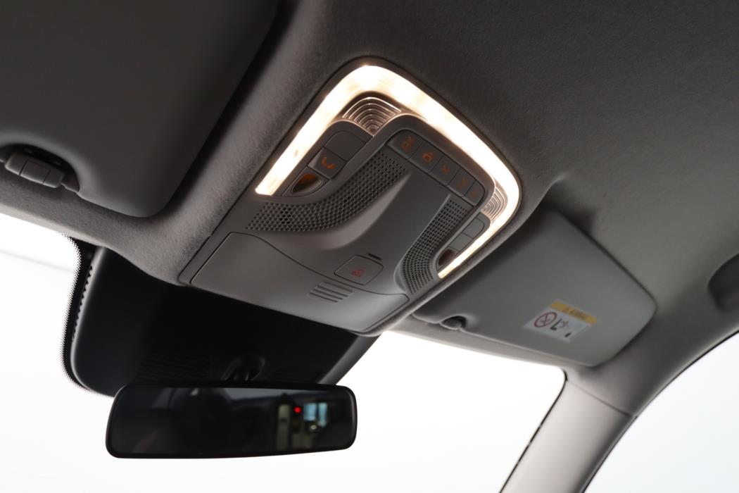 MERCEDES-BENZ Vito 2023