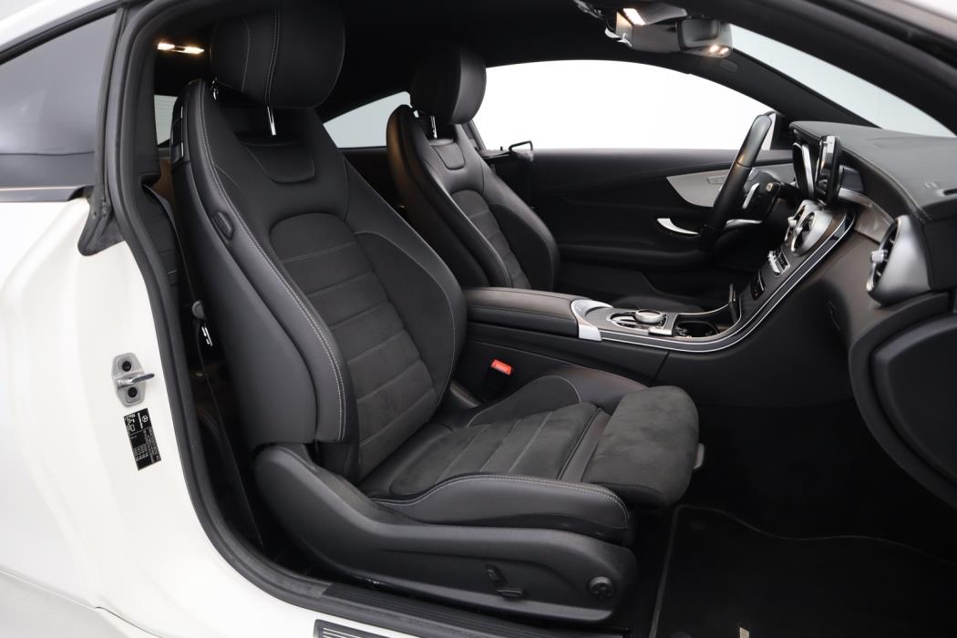 MERCEDES-BENZ C 2022