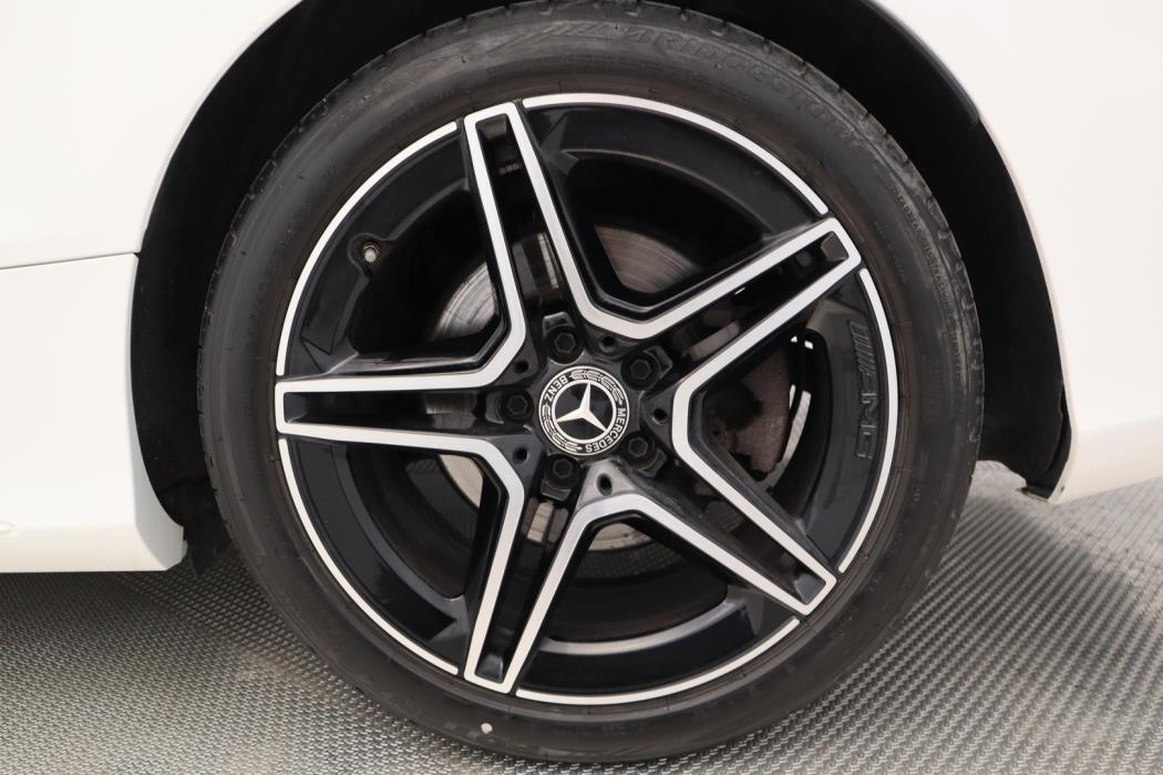 MERCEDES-BENZ C 2022
