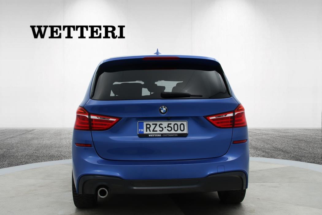 BMW 218 2019