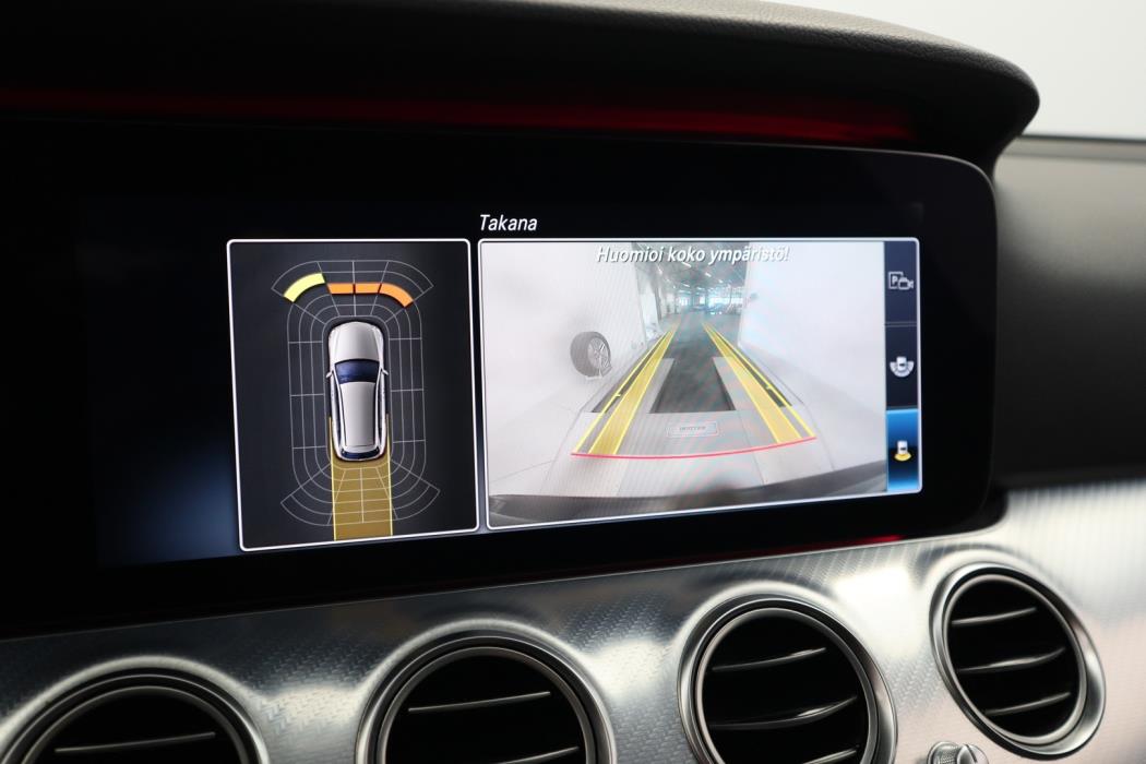 MERCEDES-BENZ E 2019