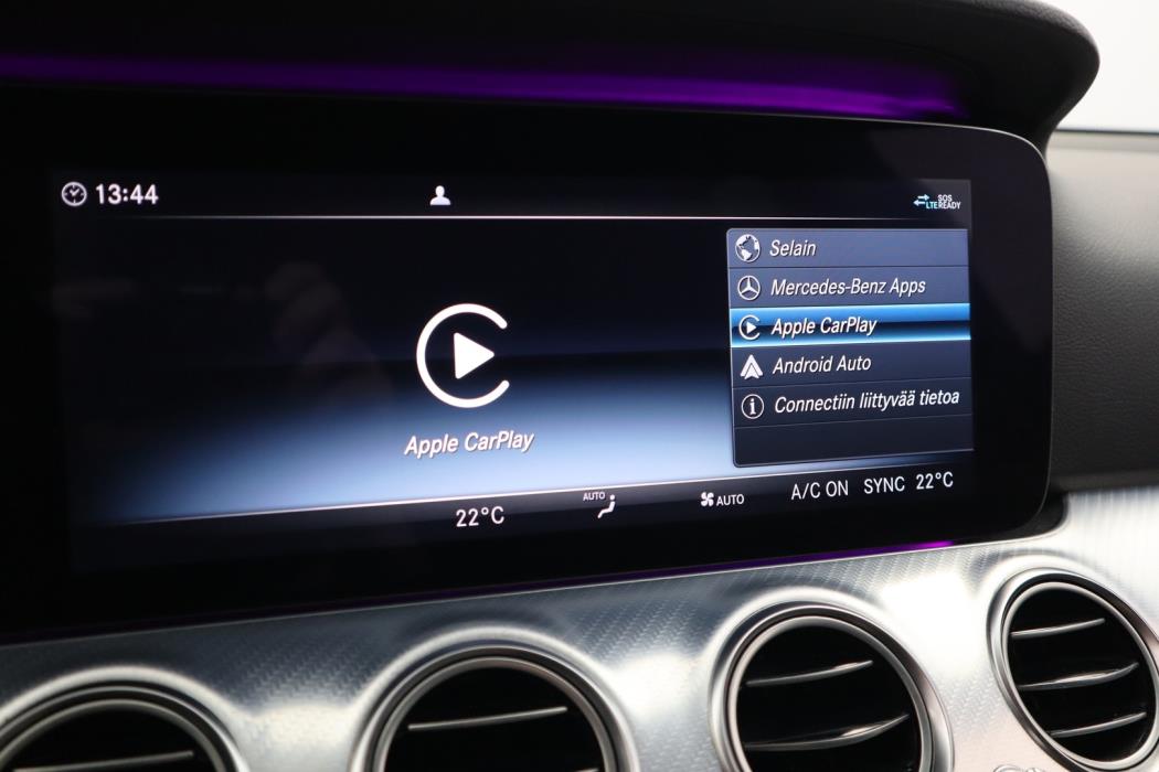 MERCEDES-BENZ E 2019
