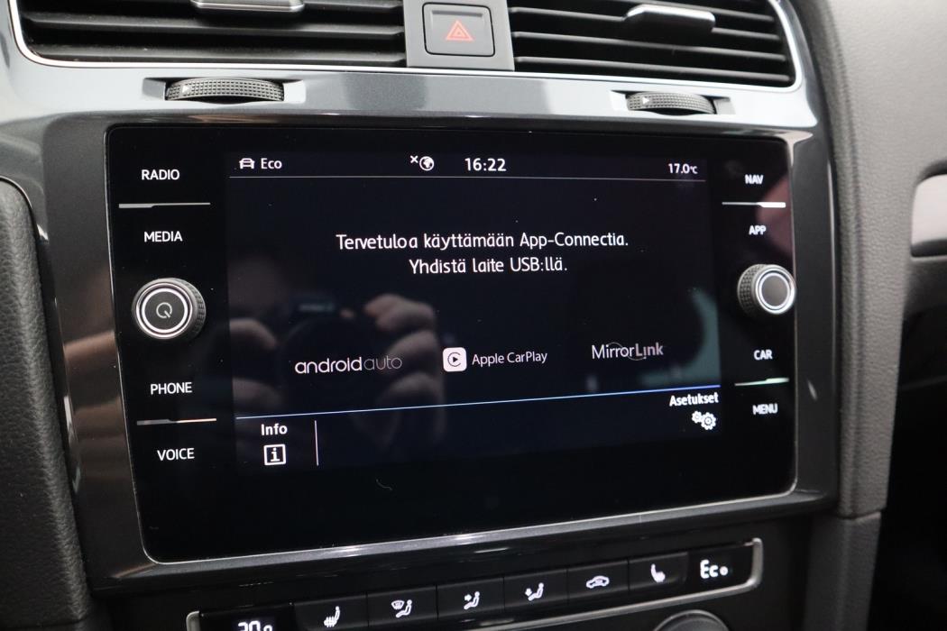 VOLKSWAGEN Golf 2020