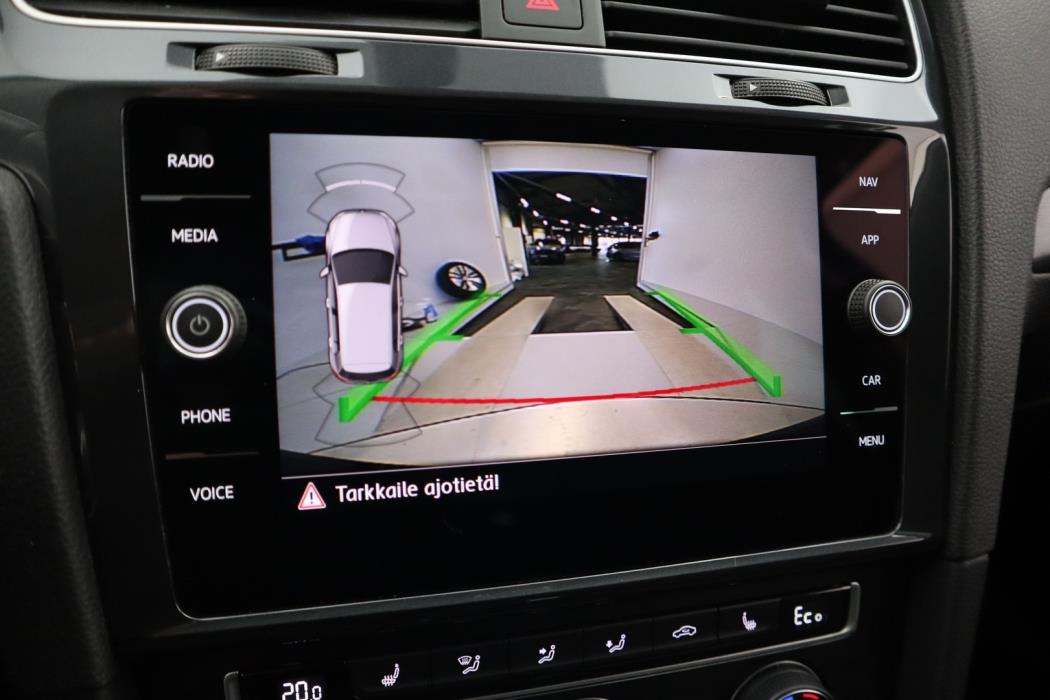 VOLKSWAGEN Golf 2020