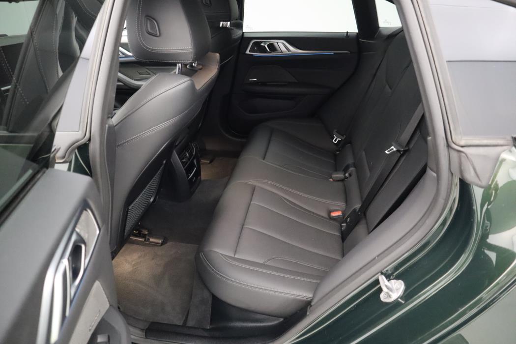 BMW i4 2024