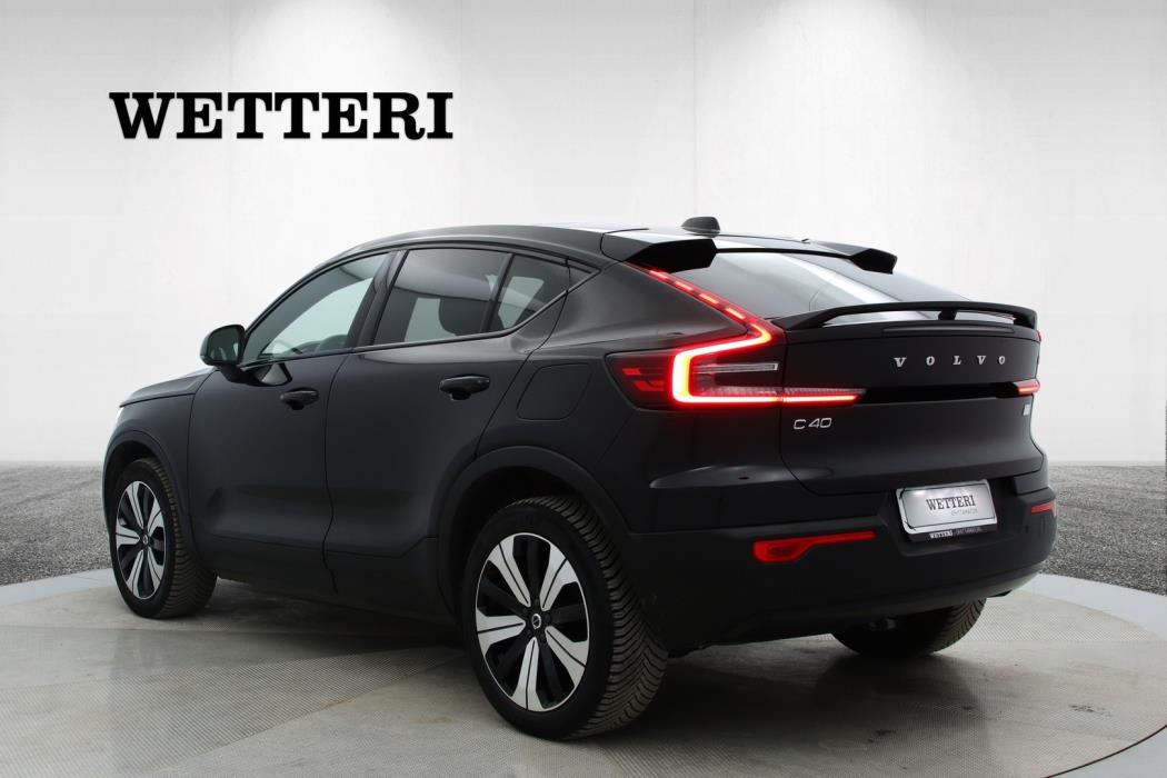 VOLVO C40 2023