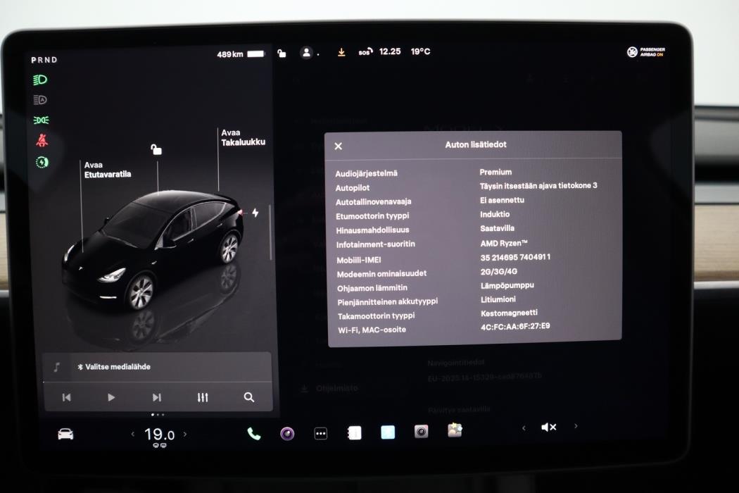 TESLA Model Y 2022