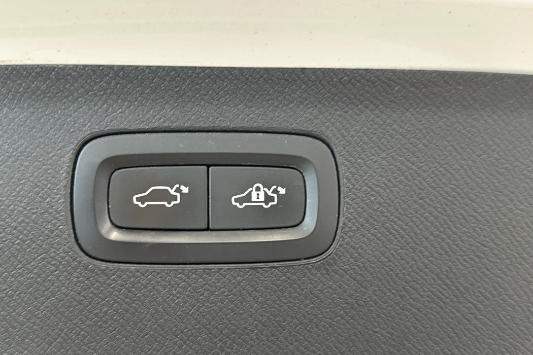 VOLVO XC90 2019