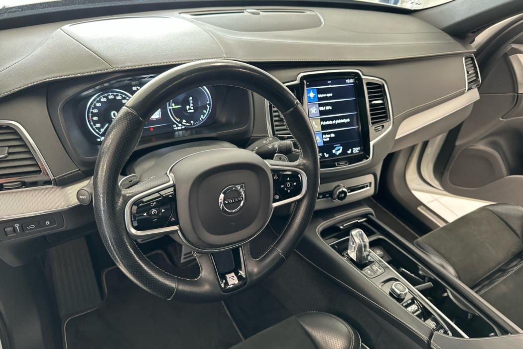 VOLVO XC90 2019