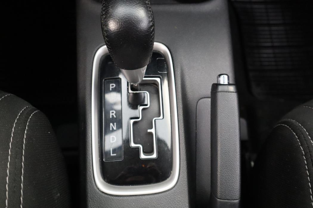 MITSUBISHI Outlander 2015