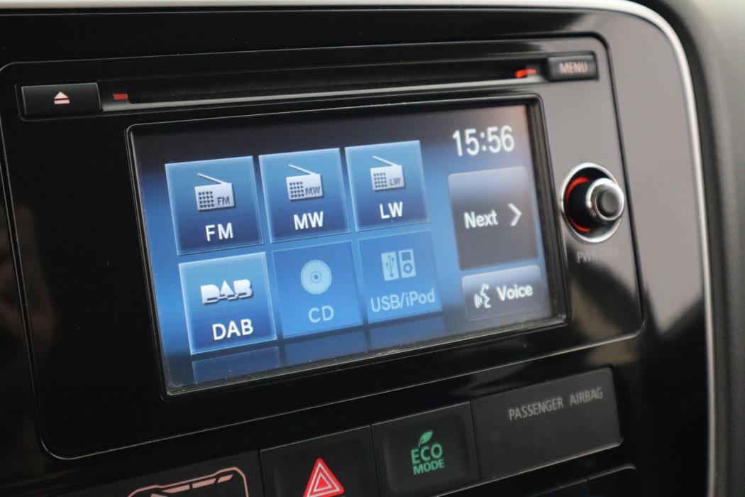 MITSUBISHI Outlander 2015