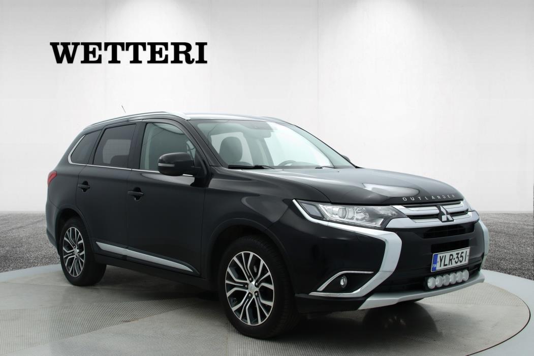MITSUBISHI Outlander 2015
