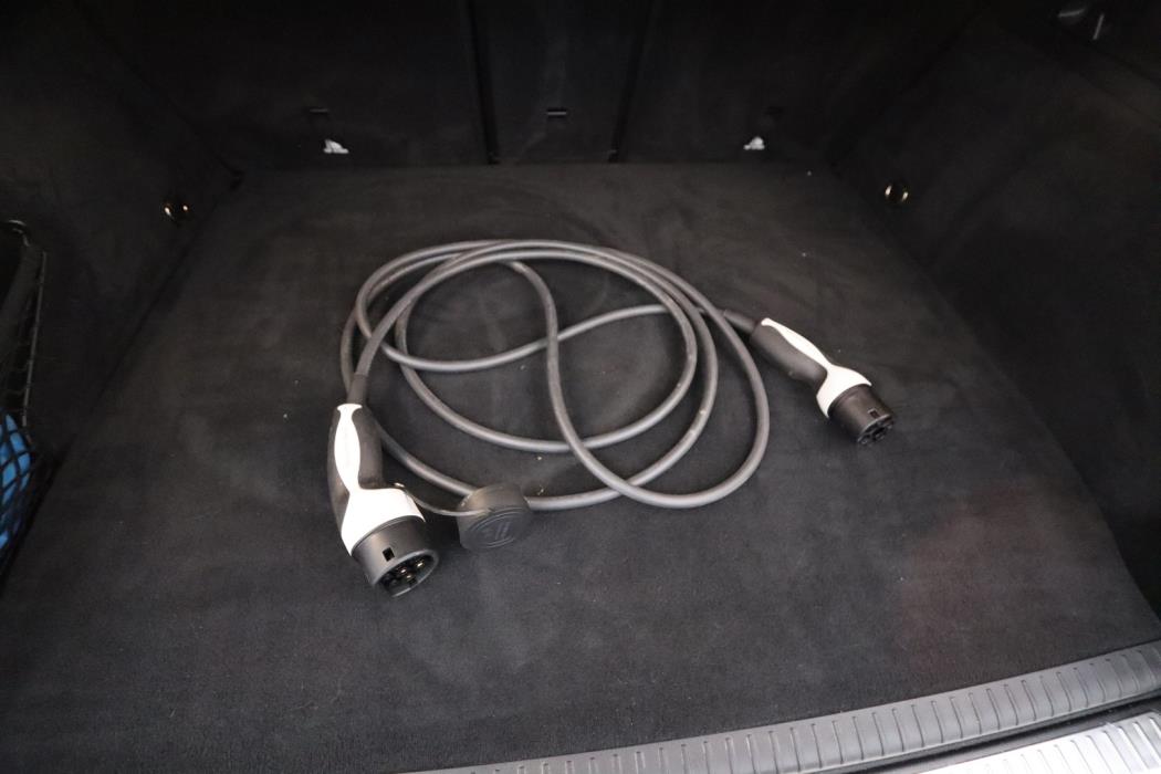 MERCEDES-BENZ GLC 2021