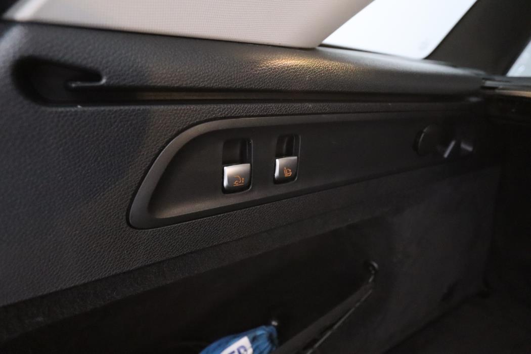 MERCEDES-BENZ GLC 2021