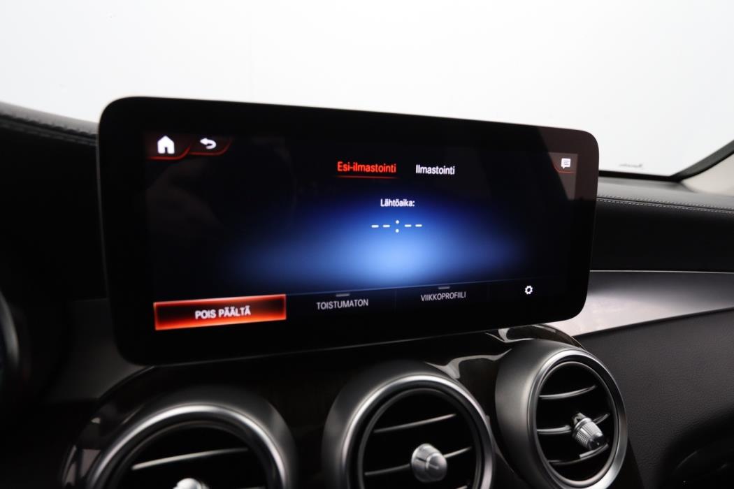 MERCEDES-BENZ GLC 2021