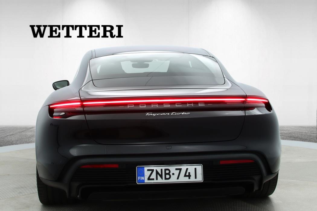 PORSCHE TAYCAN 2020