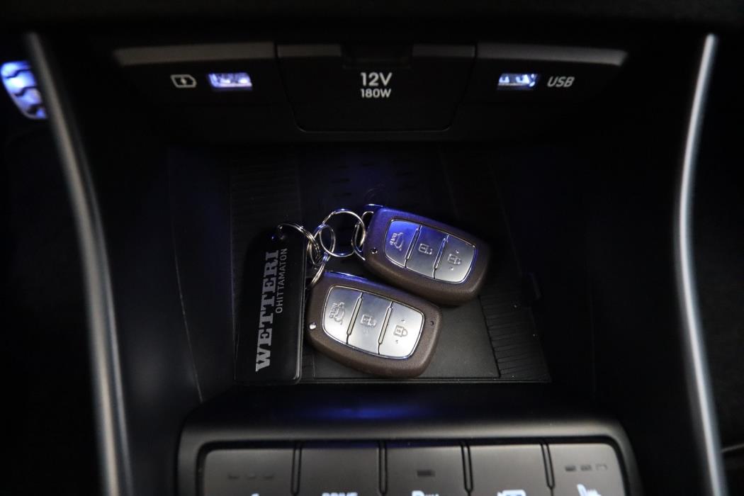 HYUNDAI i20 Hatchback 2023