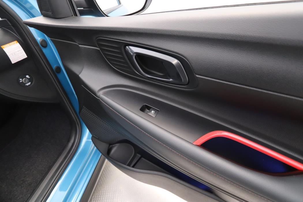 HYUNDAI i20 Hatchback 2023