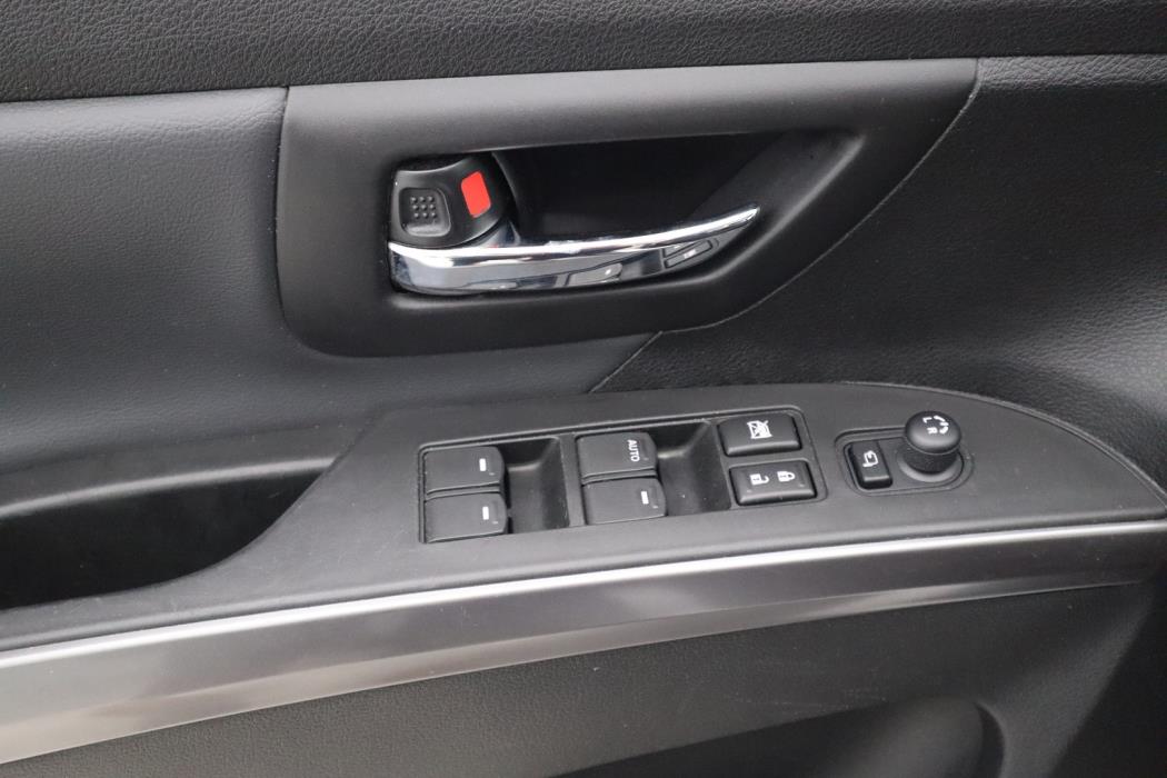 SUZUKI S-Cross 2023