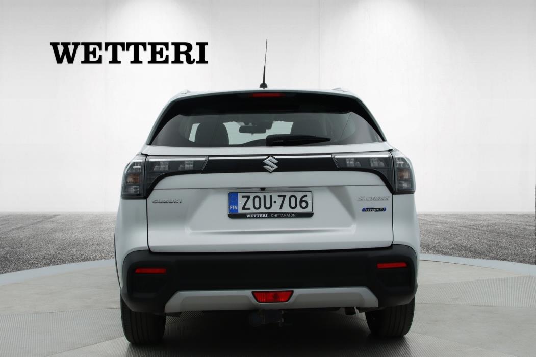 SUZUKI S-Cross 2023
