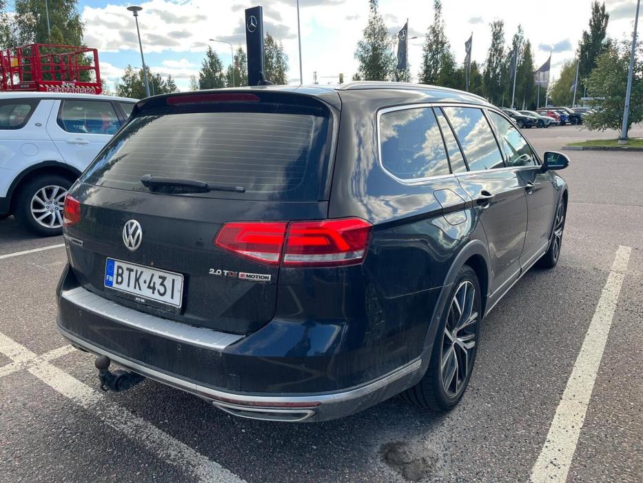 VOLKSWAGEN Passat 2015